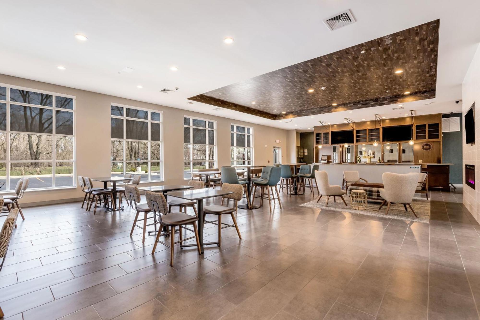 Four Points By Sheraton Elkhart Esterno foto